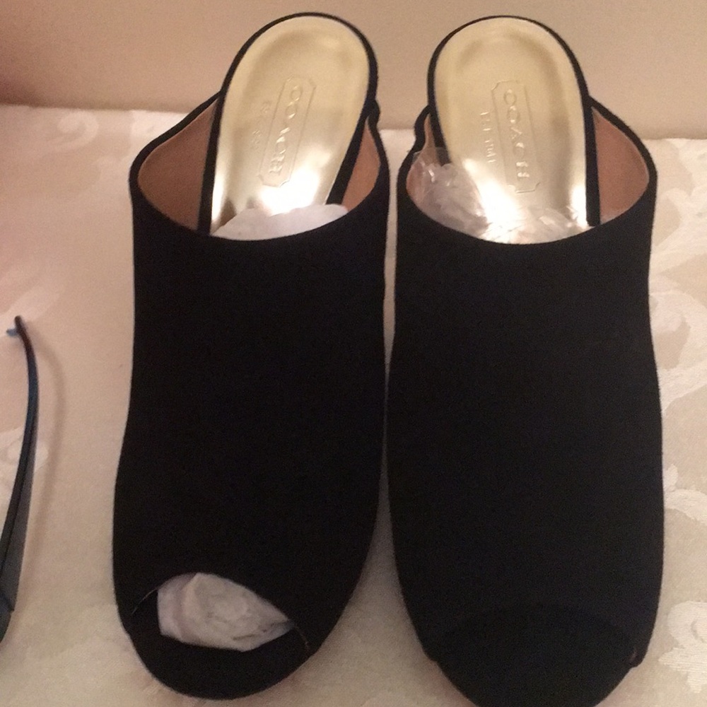 Coach ‘Hollie’ Wedges - Picture 2 of 4